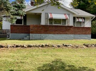 698 Swaggertown Rd, Scotia, NY 12302