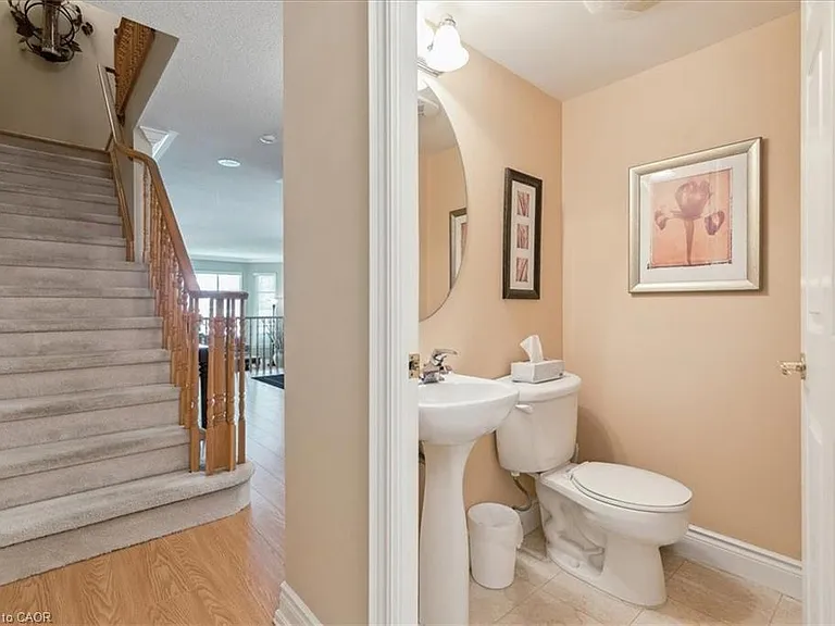442 Maple Ave #Townhouse 1-1 — Photo 13