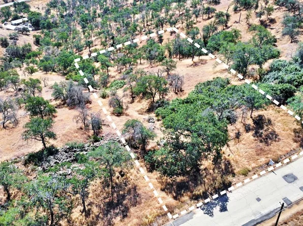 391 Sunflower Ln, Squaw Valley, CA 93675