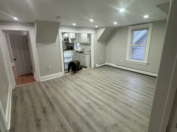 86 Cottage St Unit 2, Bridgeport, CT 06605