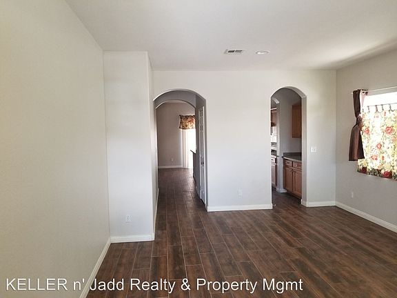 5th image of 3953 Yellow Mandarin Ave