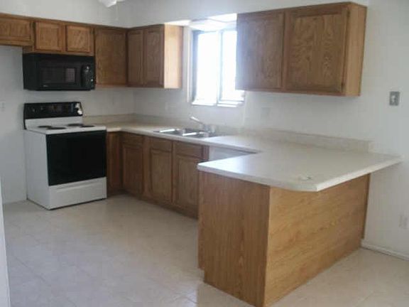 5th image of 3629 W Sunnyside Drive