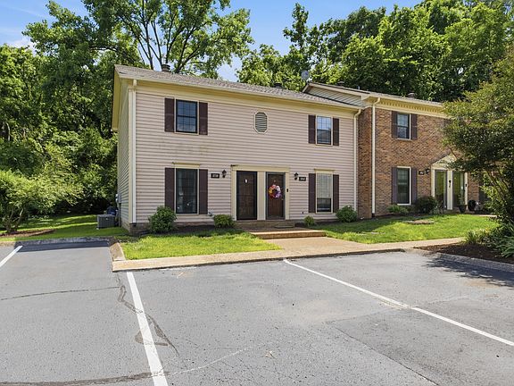 3rd image of 5758 Stone Brook Dr