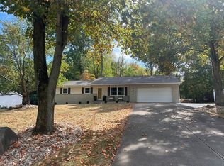 3314 Penrose Cir NW, Uniontown, OH 44685
