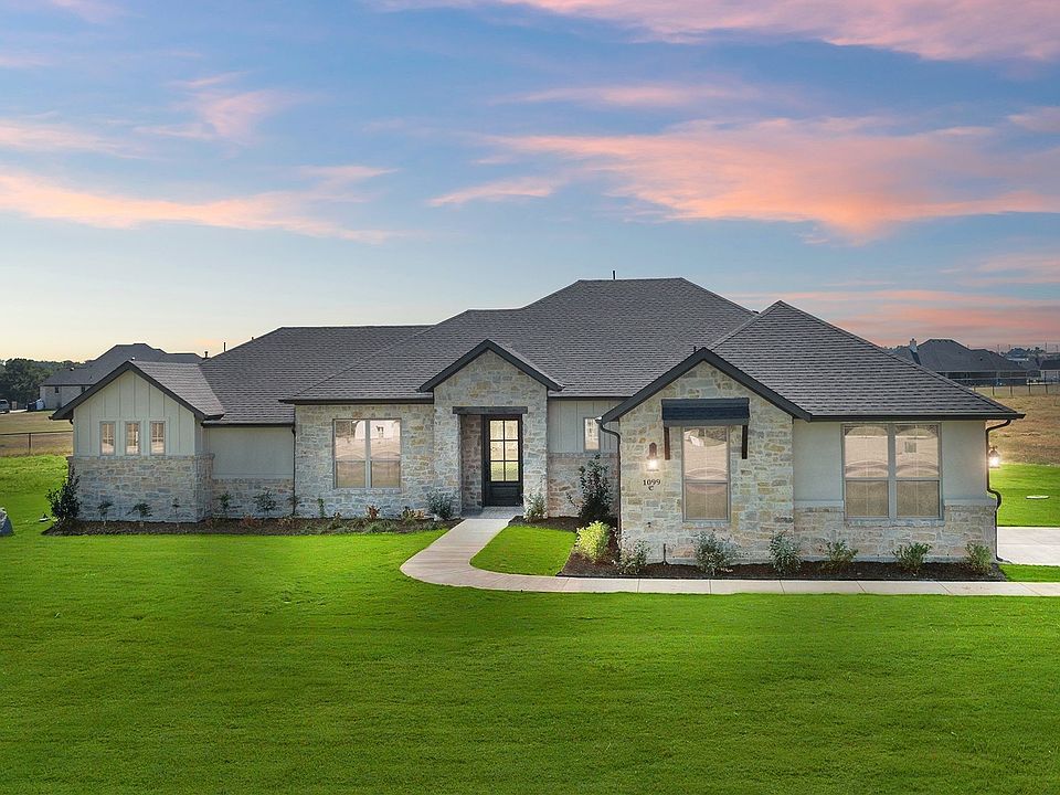 1st image of 1099 Paradise Pkwy