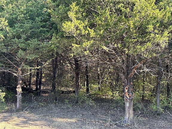 4th image of TRACT Nine 935 Audrain Rd