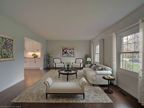 5th image of 3 Dartmouth Dr