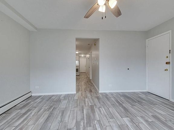 2nd image of 3325 W Potomac Ave APT 2