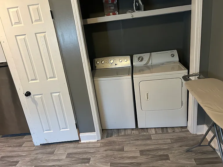 2483 Vandale Ave #4 — Photo 5