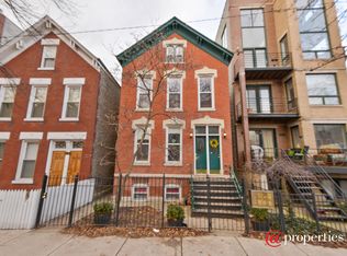 882 N Hermitage Ave APT 2R, Chicago, IL 60622