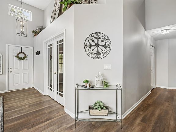 4th image of 3070 Melbourne Ln
