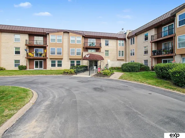 12727 W Dodge Rd APT 257C, Omaha, NE 68154