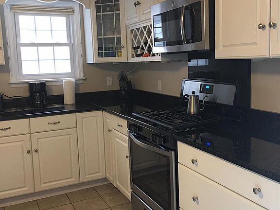 5th image of 10878 S West Bay Shore Dr