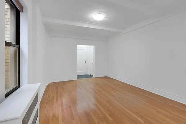 Rented by Cooper & Cooper Real Estate | media 13