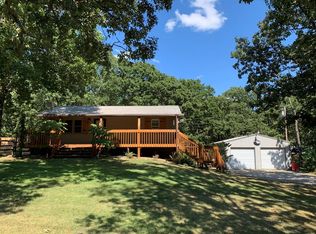 1707 S 1st St, El Dorado Springs, MO 64744