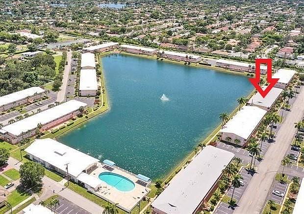 1st image of 925 SW 11th Avenue #4J