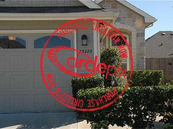 2nd image of 25223 Aspenlodge Ln