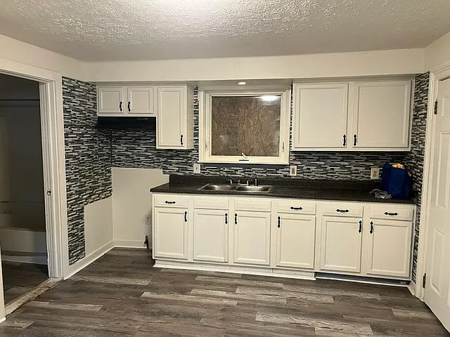 3 bed, 1110 sqft, $1,500 — Photo 4