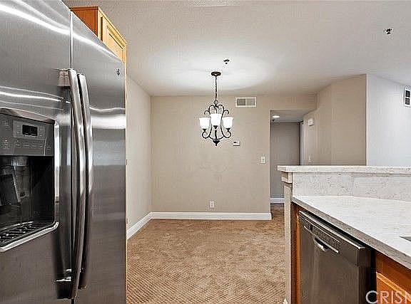 Kitchen & Dining Area