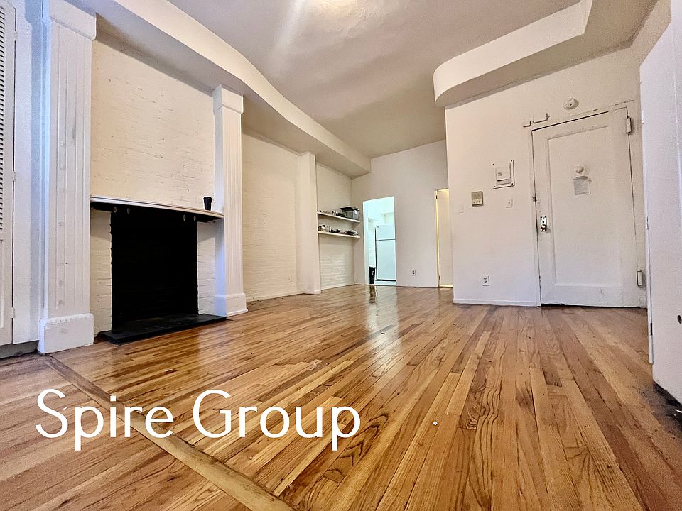 1st image of 457 W 50th St APT 1re