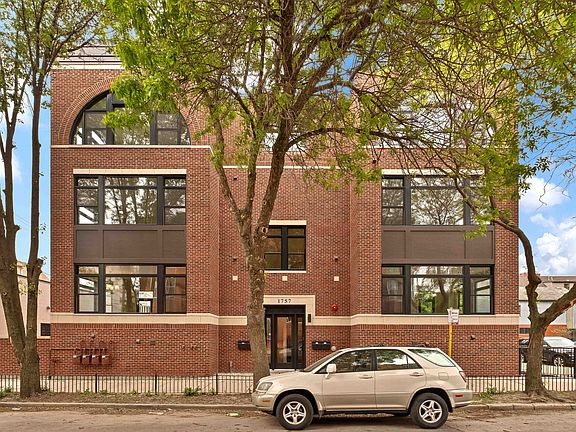 2nd image of 1757 W Lemoyne St #1