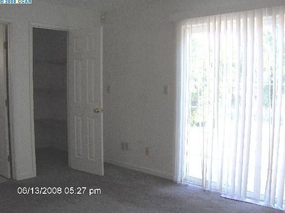 2nd image of 2516 Riverdale Ave