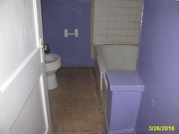 5th image of 1728 Carroll Ave NW