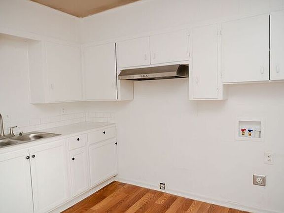 2nd image of 1514 29th Pl #2