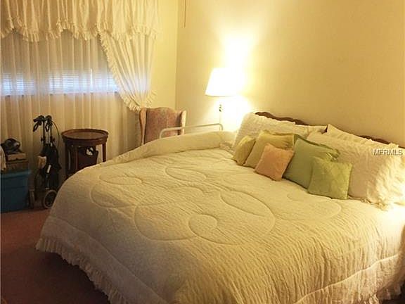 4th image of 1601 43rd St N APT 109