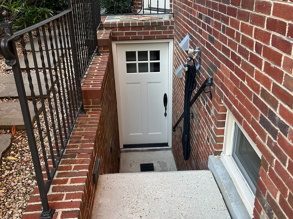 Apartment has a private entrance located on side of the house as shown here.