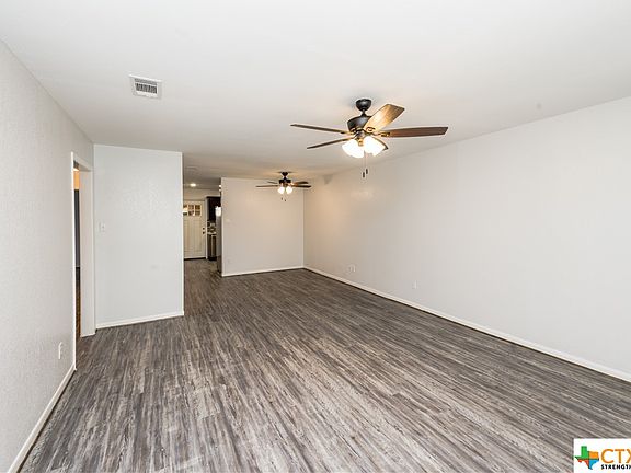 3rd image of 707 Rosewood Dr #A & B