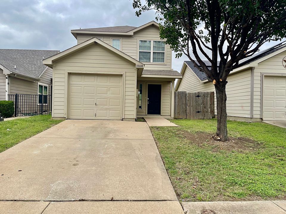 1st image of 10608 Many Oaks Dr