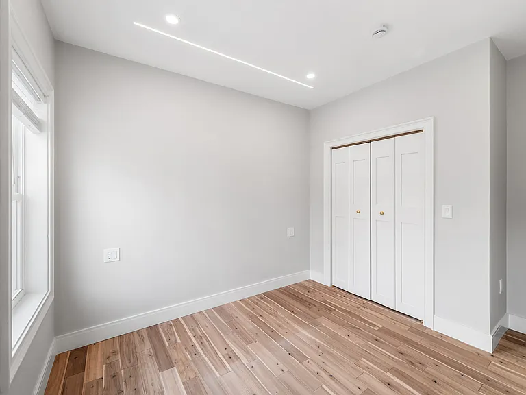 30 Pitman Rd #2 — Photo 18