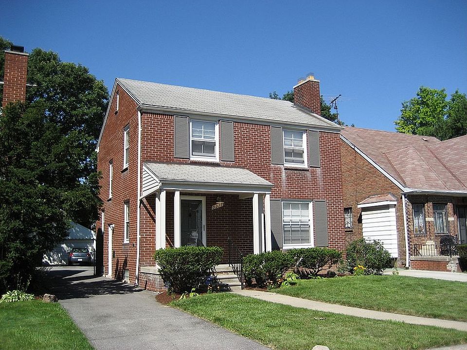 2nd image of 5975 Harvard Rd