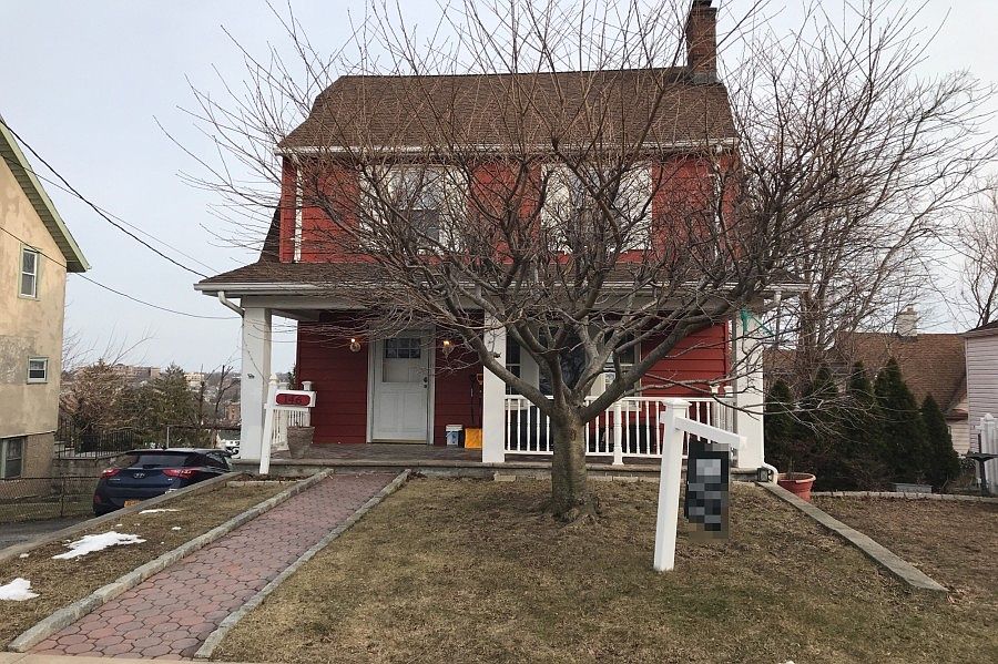 1st image of 146 Vernon Ave