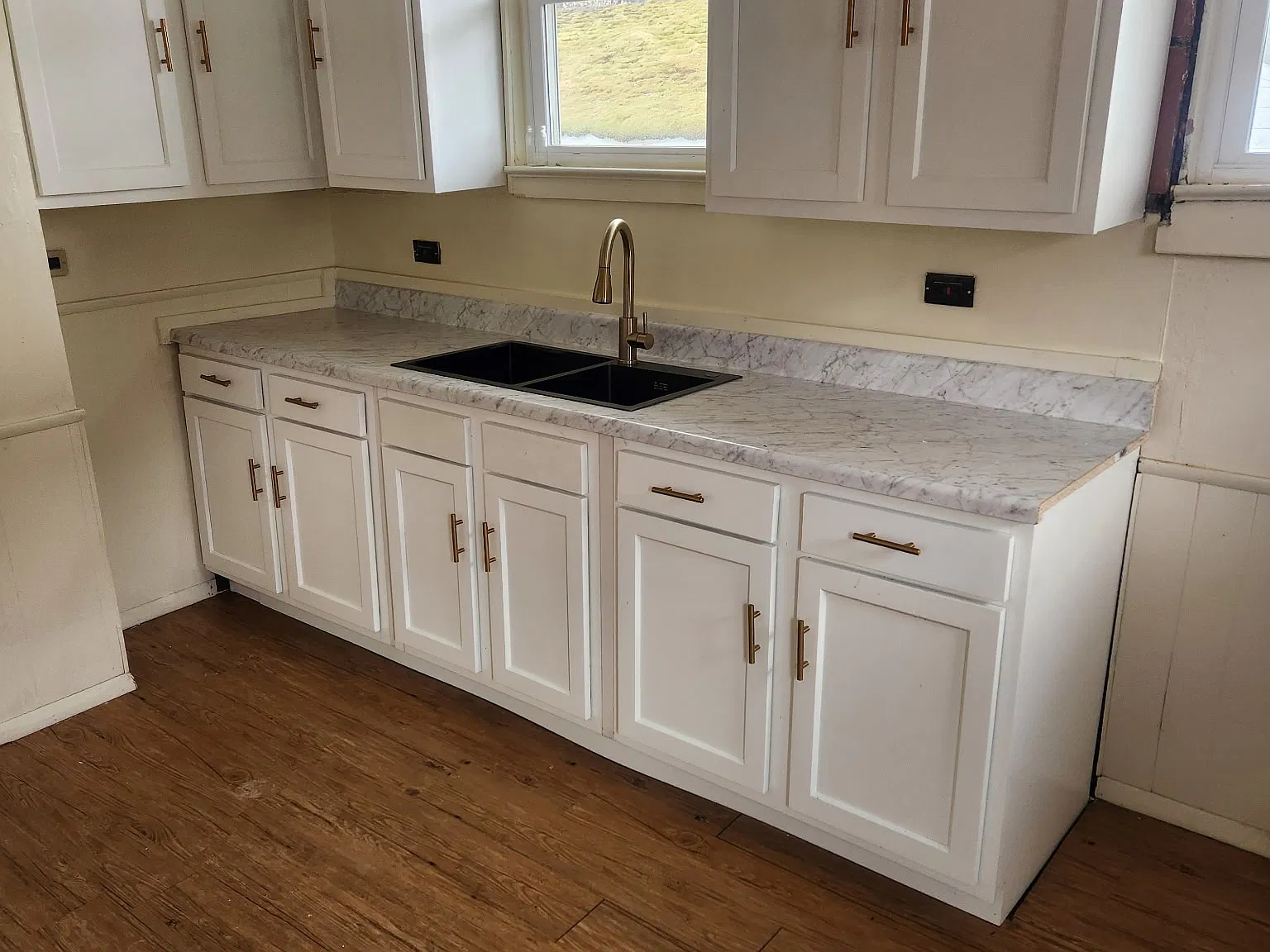 3 bed, 900 sqft, $1,300 — Photo 4