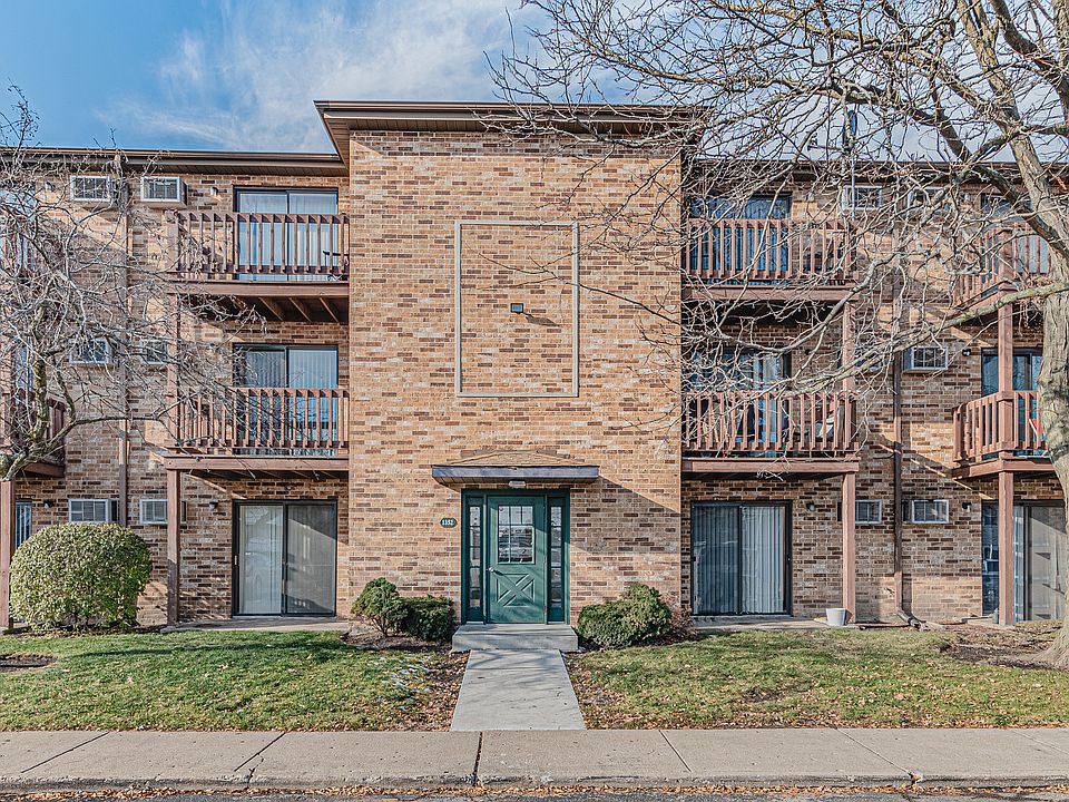 1st image of 1352 N Geneva Dr APT 2A