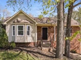300 Scotts Creek Pl, Hermitage, TN 37076