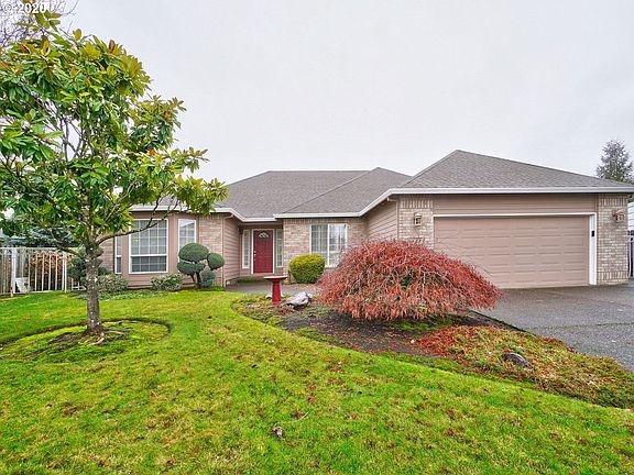 4th image of 19383 Westwood Dr