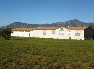 6890 S Hargis Ranch Rd, Hereford, AZ 85615