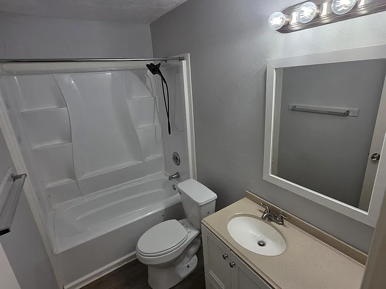 12 Edgehill Cv — Photo 10