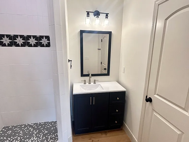 2 S Hunsley Hills Blvd #13-18 — Photo 8