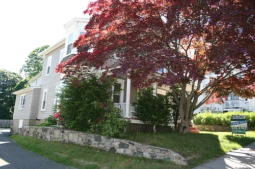 33 Fairfield Ave #B Photo 1
