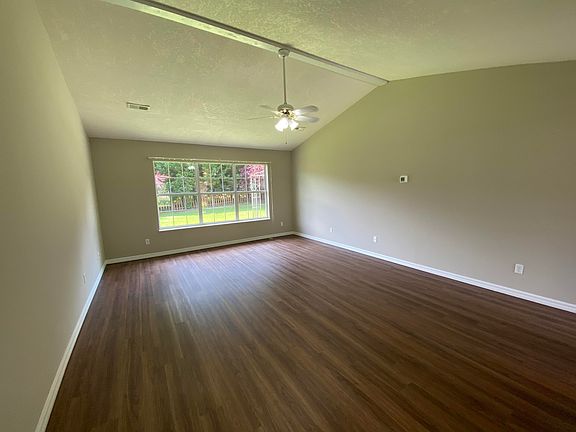 4th image of 2937 Pembroke Pl