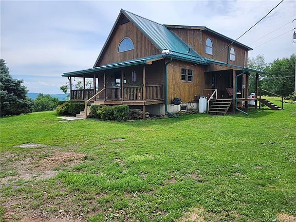 3rd image of 1129 Vandervort Hill Rd