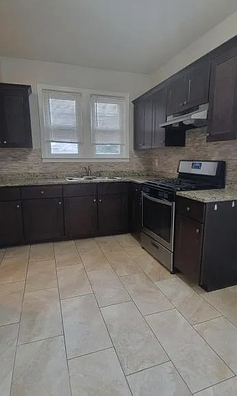 629 Highland Ave — Photo 1
