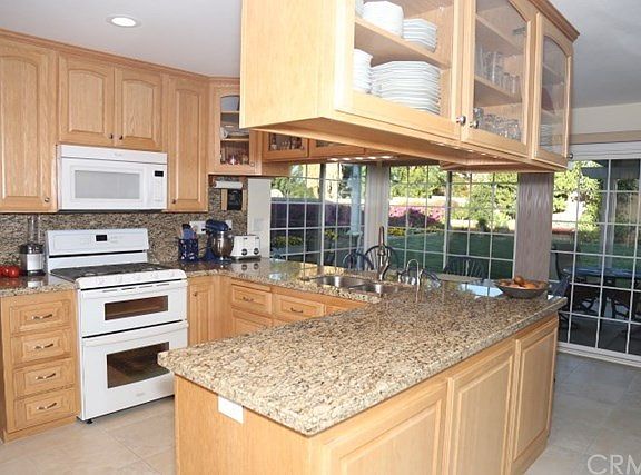 5th image of 11651 Cedar Way