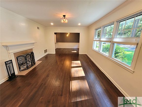 5th image of 4721 Oakview Drive