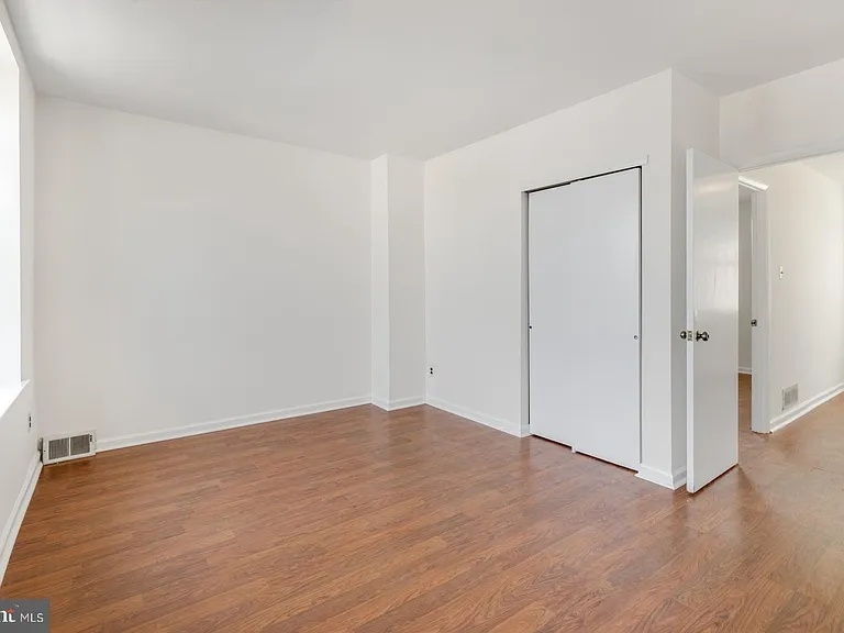 3306 Haverford Ave — Photo 34
