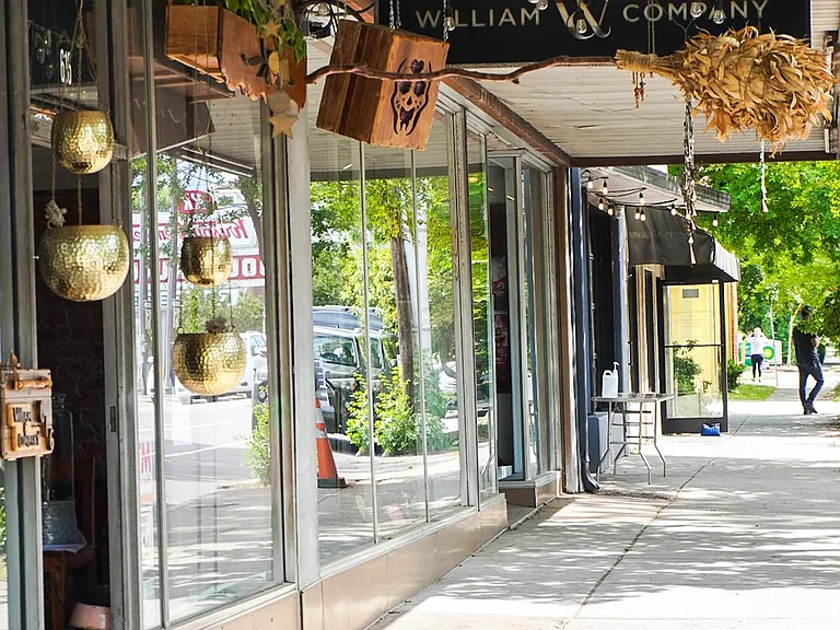 You'll love exploring the quaint streets of the Mordecai neighborhood.